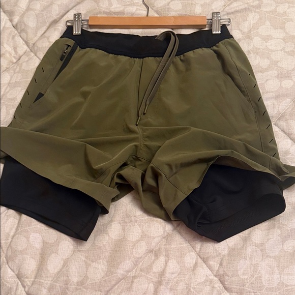 Ten Thousand INTERVAL SHORT NEXT-LEVEL VERSATILITY - Picture 10 of 12